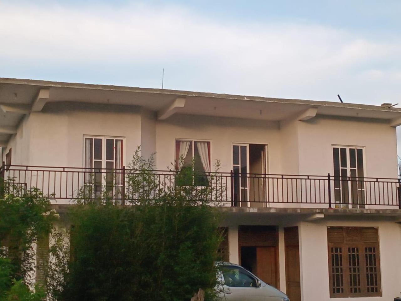 Serenity Heights Νουβάρα Ελίγια Εξωτερικό φωτογραφία